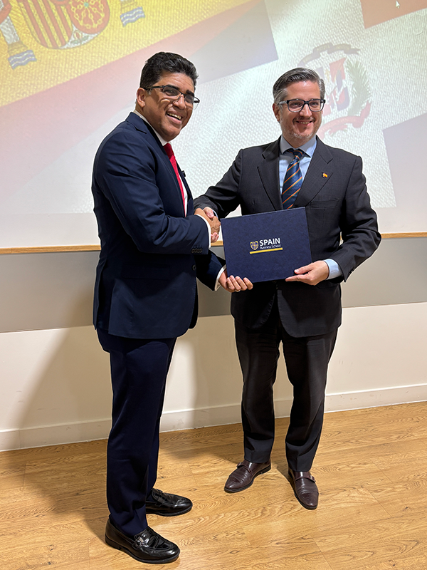 Alianza internacional entre SBS y la alcaldía de Santo Domingo Este