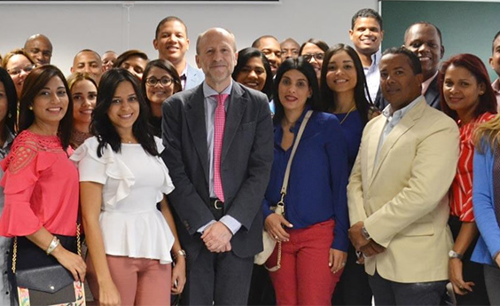 iGlobal y Spain Business School impulsan programas de formación en negocios digitales en República Dominicana