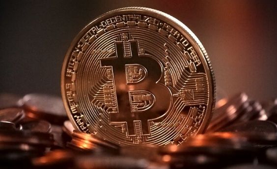 Contrastes de valor: dinero, moneda y Bitcoin